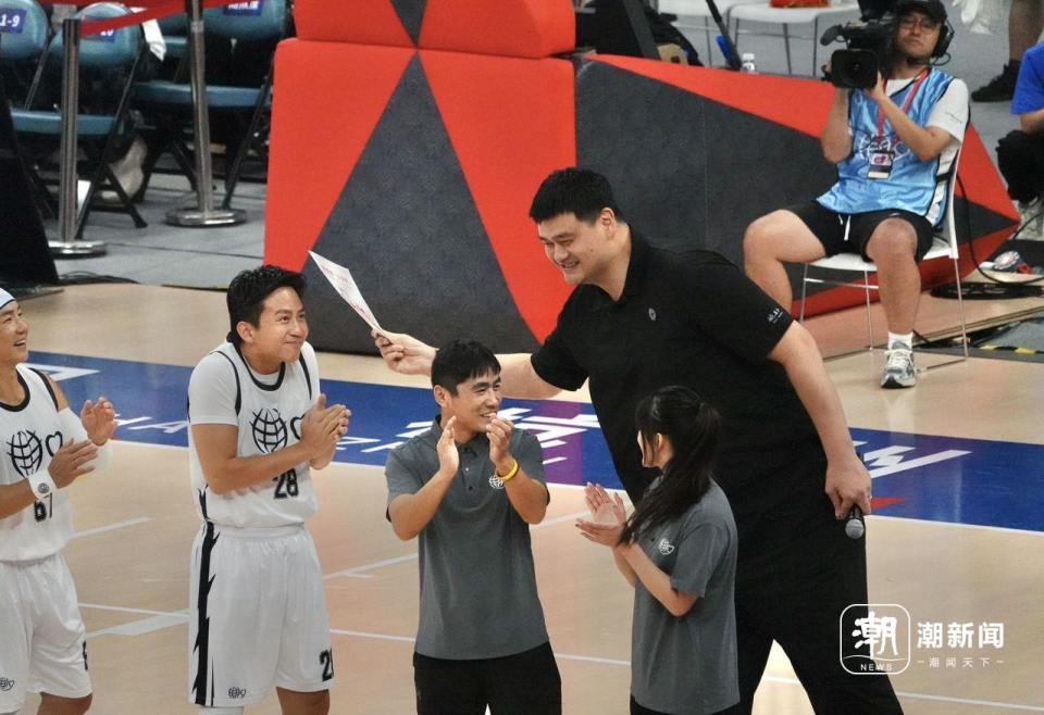 为乡村体育, 记者杨晓轩