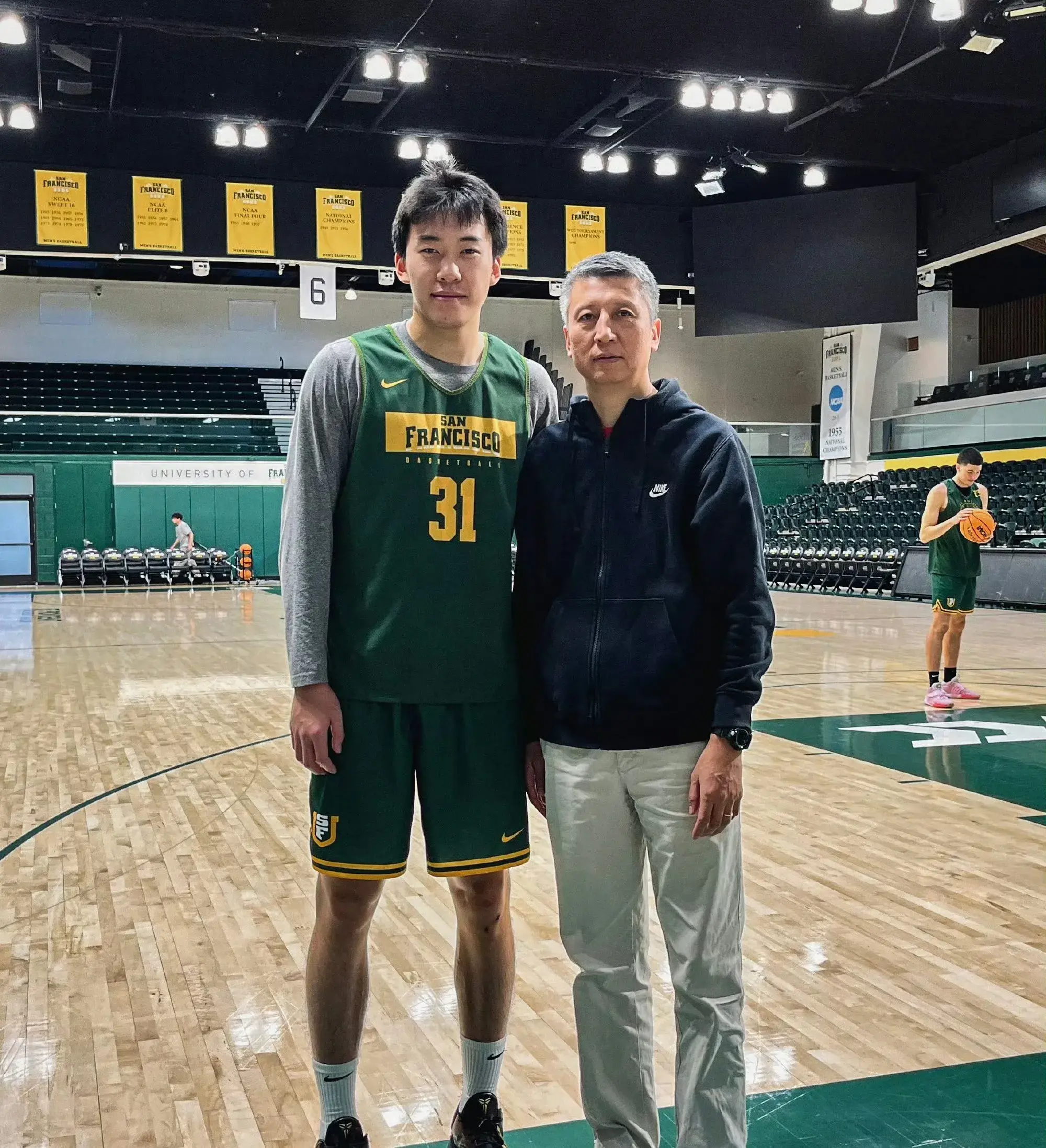 img, 在昨晚结束 img, 在昨晚结束