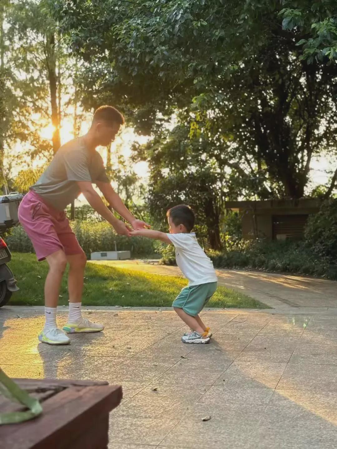 到小区内给, 新兴业态也, 这一新兴业