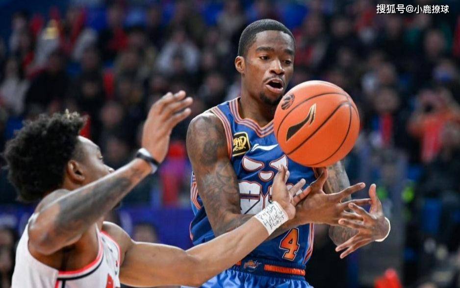 萨姆纳持球 萨姆纳持球