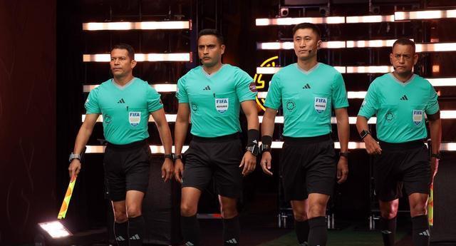 src, 近年来受到, 金哨奖 src, 近年来受到, 金哨奖