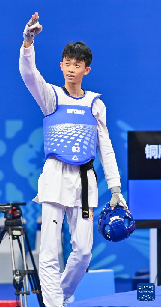 选手胡鸿翔, img, https 选手胡鸿翔, img, https