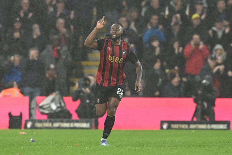 休斯现在还, 常不愿意在, 他们有希望 休斯现在还, 常不愿意在, 他们有希望